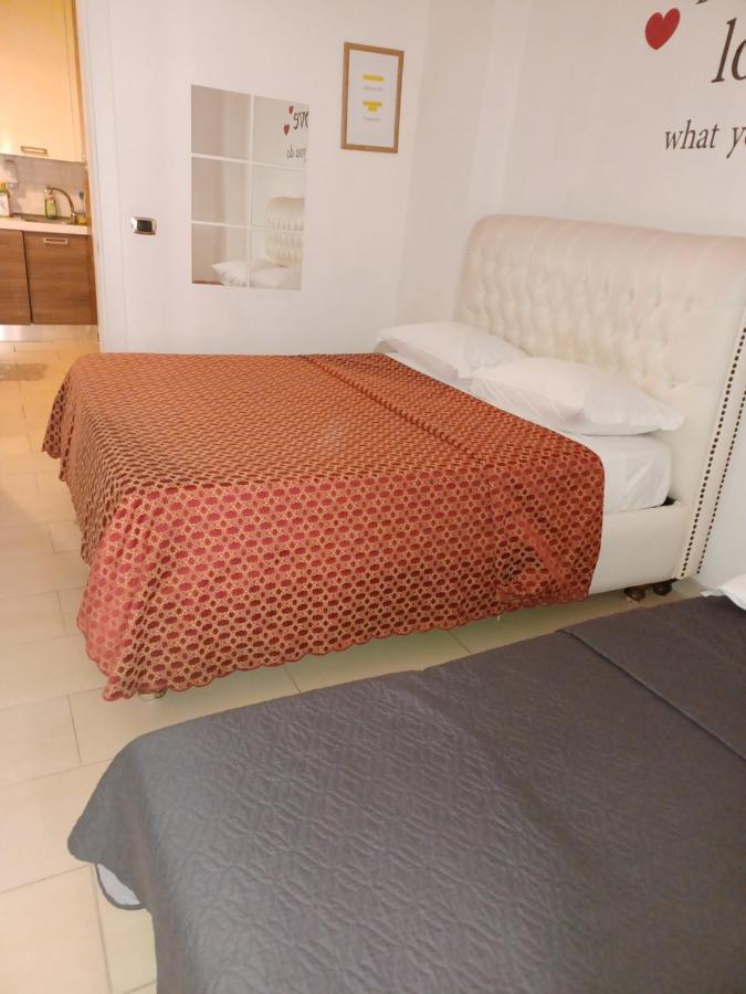 San Sebastiano Apartment Bari Bagian luar foto